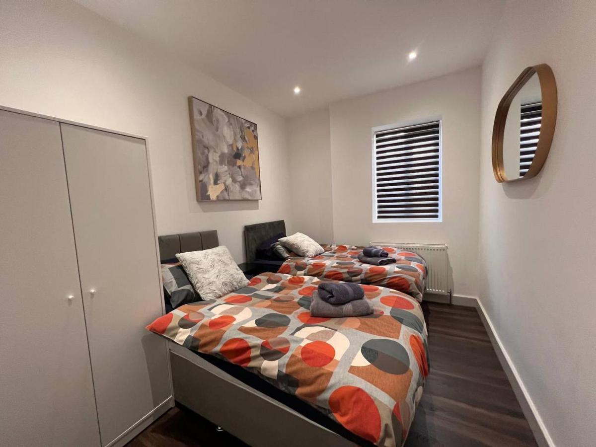Star London Finchley Road 3-Bed Escape With Gardenアパートメント エクステリア 写真